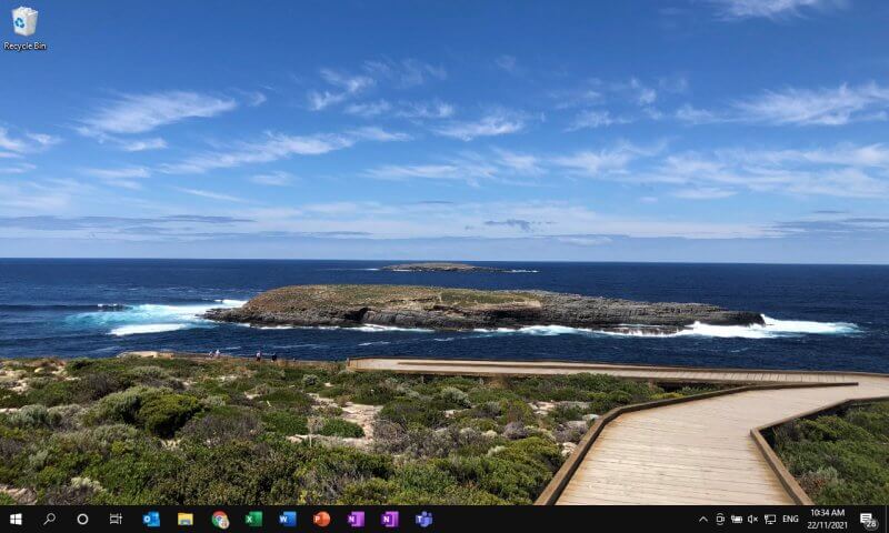 The Windows 10 desktop.